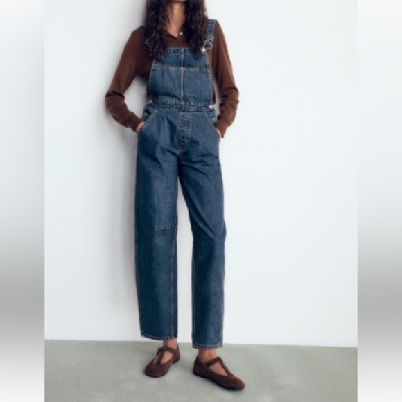 Zara Pants - Zara barrel leg bib jumpsuit Denim Overalls size large baggy